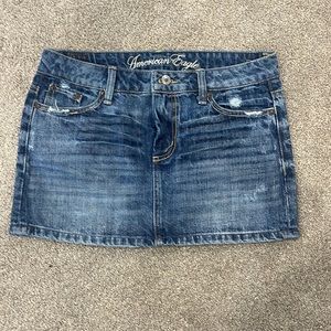 American Eagle Denim Mini Skirt Size 4